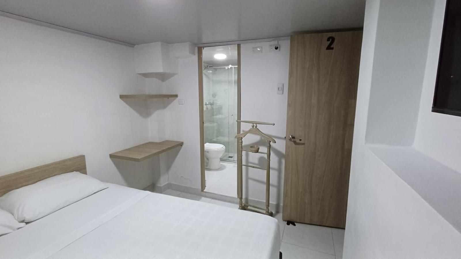 Hotel Adel 마니살레스 외부 사진